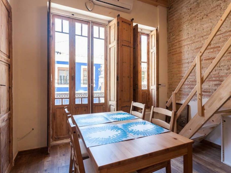 Apartamento En Casa Historica En La Playa 瓦伦西亚 外观 照片